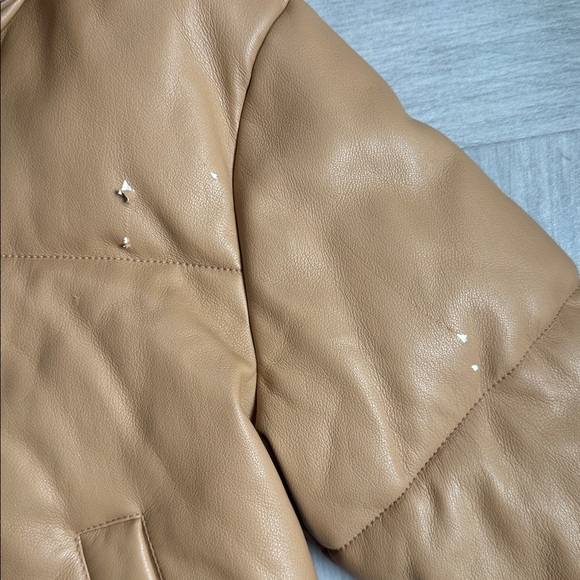 Abercrombie & Fitch Vegan Leather Puffer Jacket - Picture 4 of 6